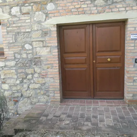 Casale Del Castello Di Vibio Appart hôtel *
